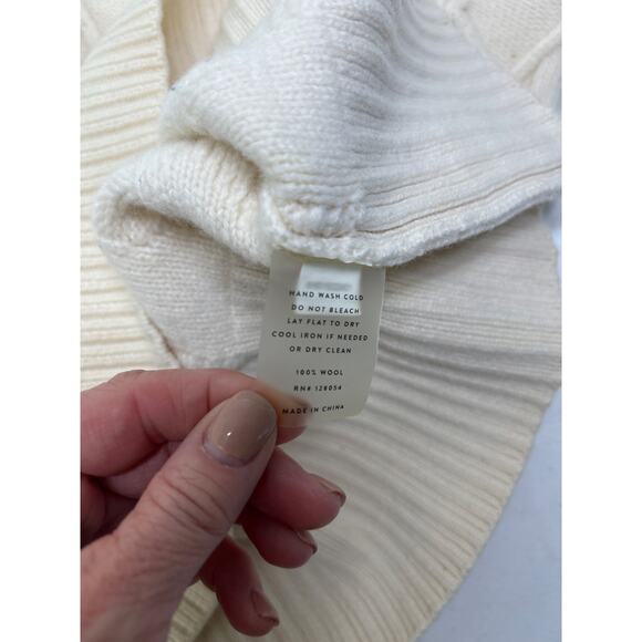 AYR The Sweetie Wool Turtleneck Sweater in Cream. Size XS - Picture 6 of 6